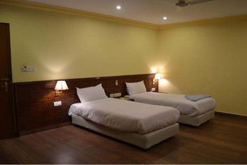 Hotel The White Lotus View Pvt Ltd Bhairāhawā Zewnętrze zdjęcie